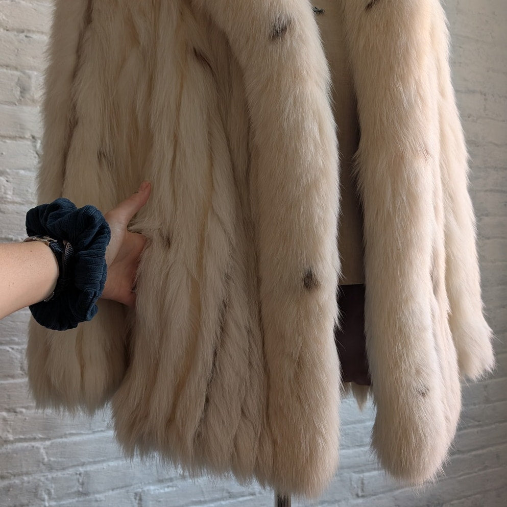 Vintage White Fluffy Fox Fur Coat Spotted Genuine Furry Mobwife Designer Jacket